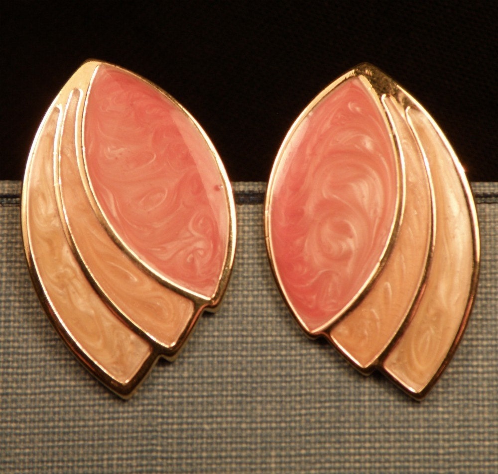 Vintage 1980s Peach, Cream, Pink, and Gold Clip-On Earrings/Shoe Clips FREE SHIPPING