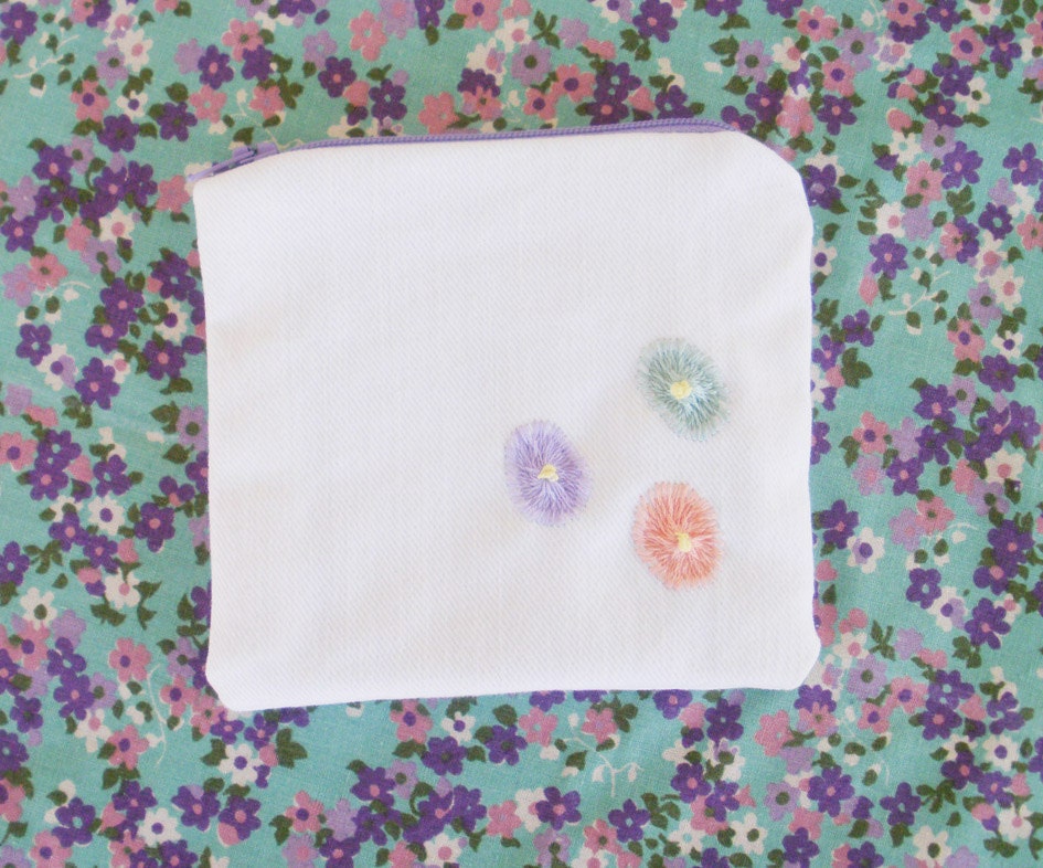 Pentaritses zippered jeans purse pouch in cream