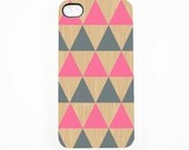 iPhone 5 Case, iPhone 4 case, iPhone 4s Cover , Hard Plastic iphone 5 Cover, cases -- Pink Grey Triangle geometric on Wood Print