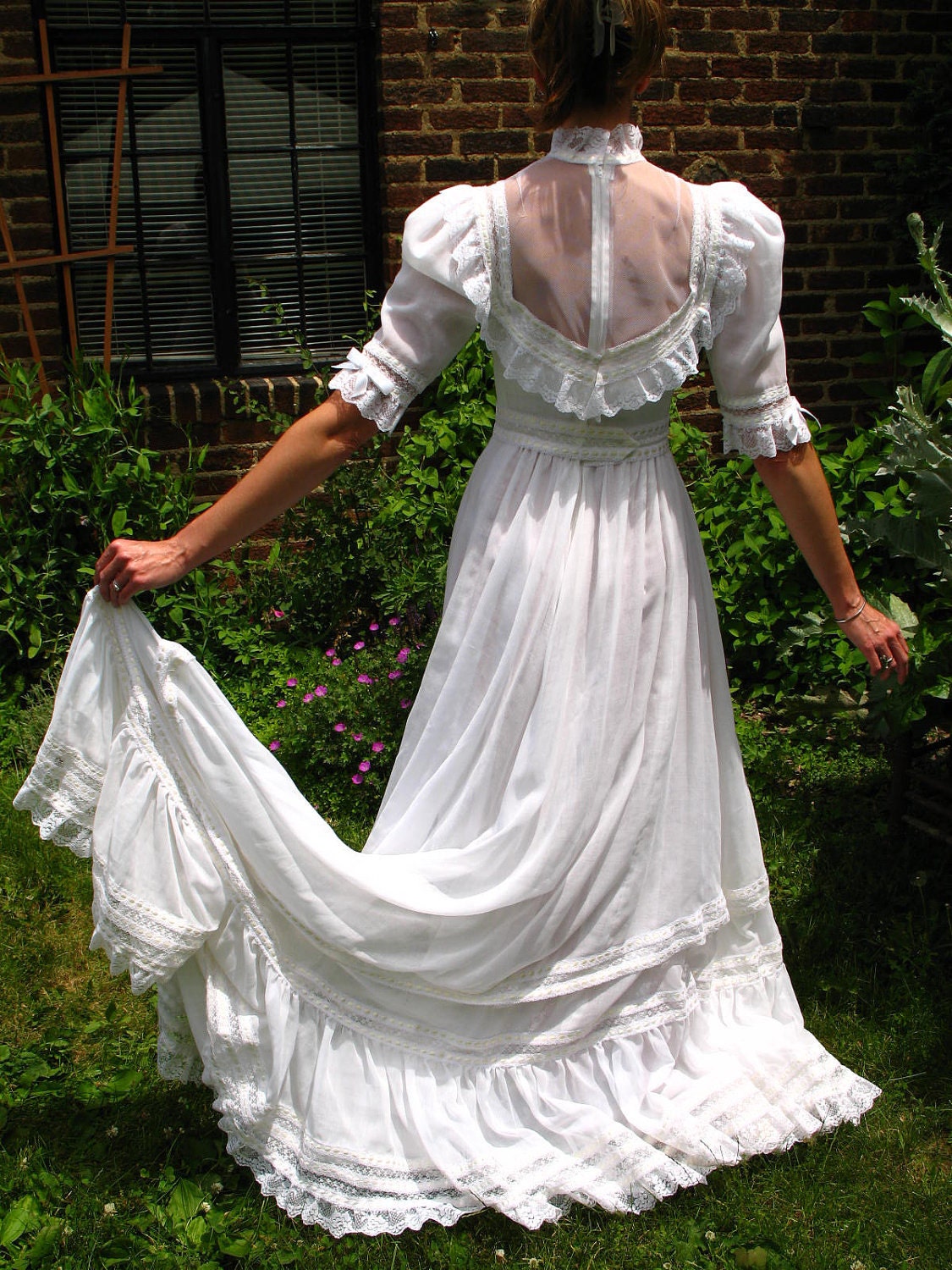 SALE Vintage 60s Boho / Wedding Dress / Prairie / Gyspy / Sheer Cotton Voile / Lace / small
