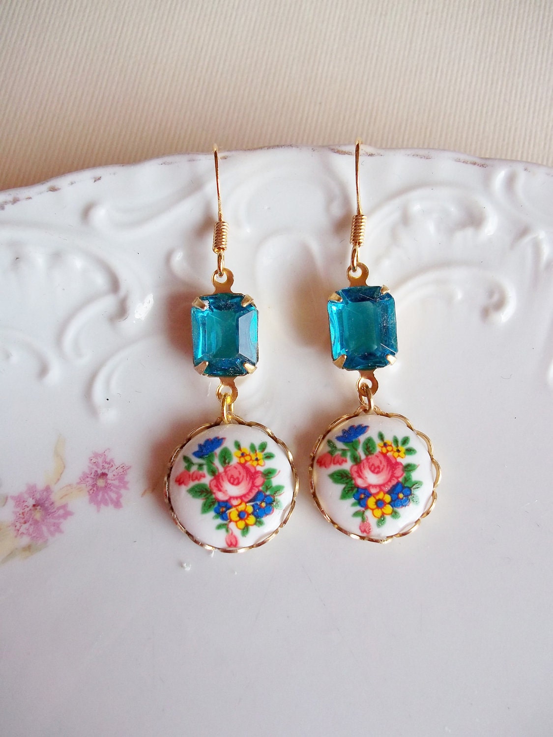 Vintage Floral Cabachon Earrings with Blue Topaz Drops - 14K Gold