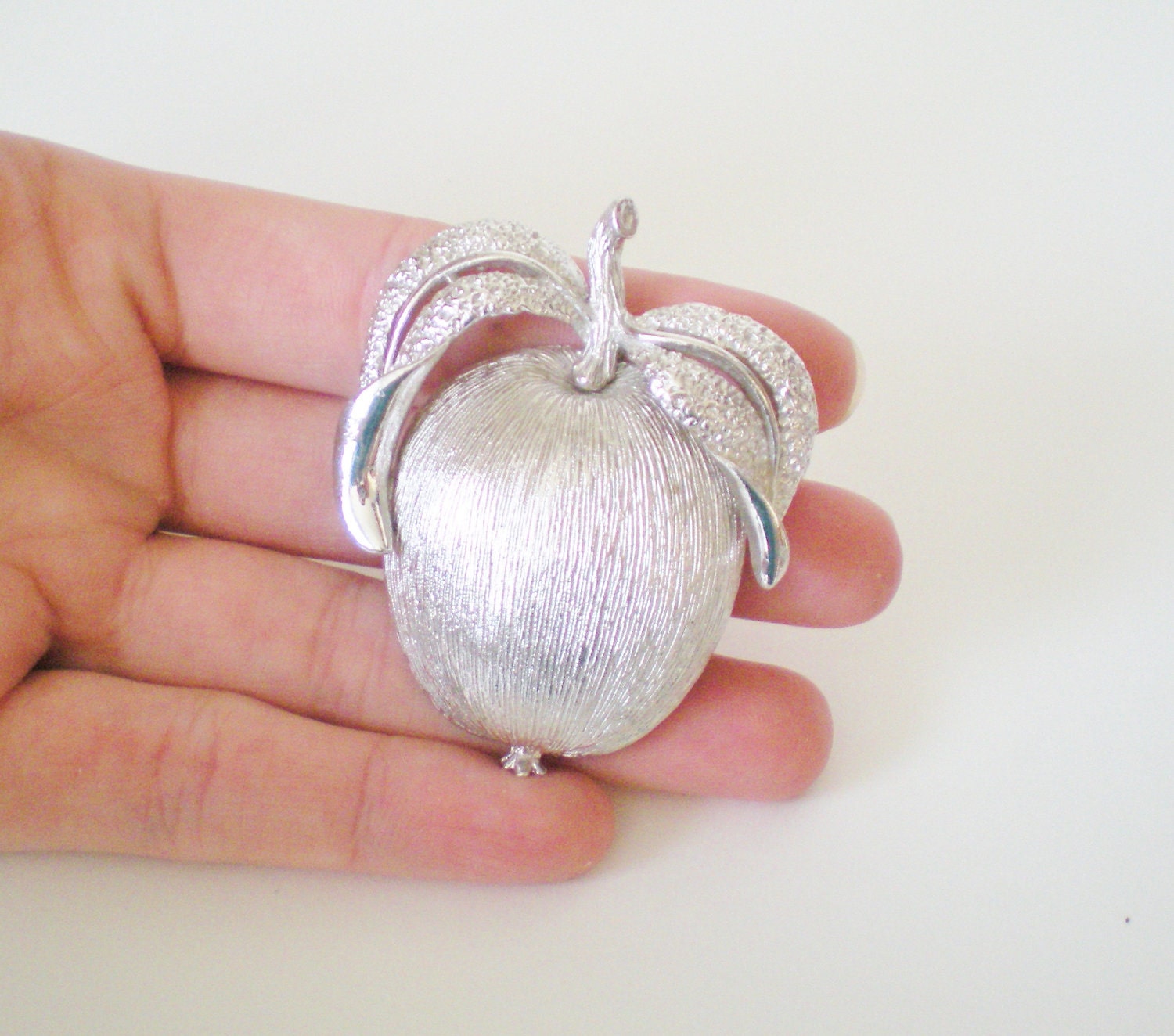 Vintage Big Apple Brooch Pin Signed Sarah Cov 1960s