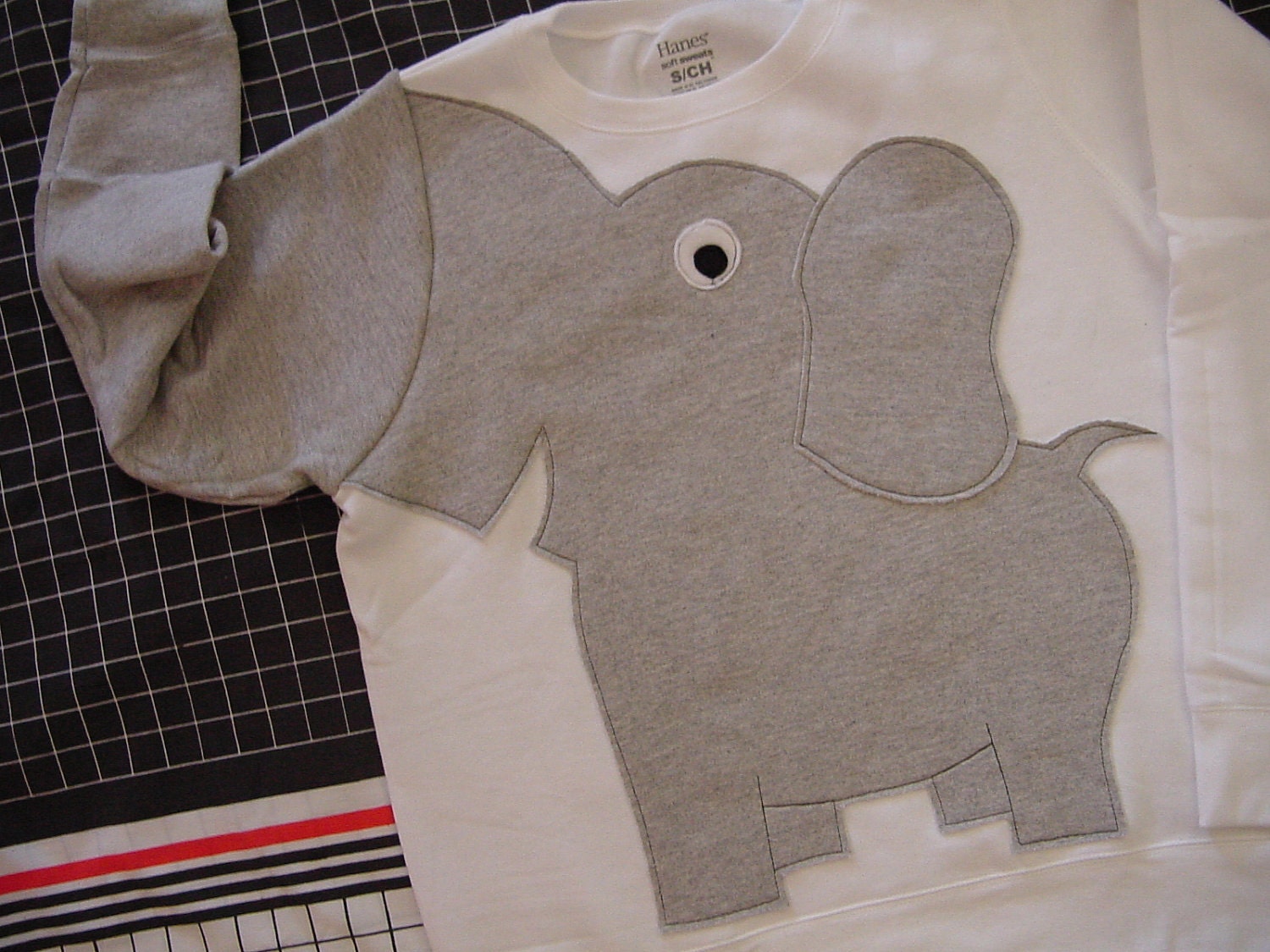 Elephant Trunk sleeve sweatshirt sweater jumper LADIES L white