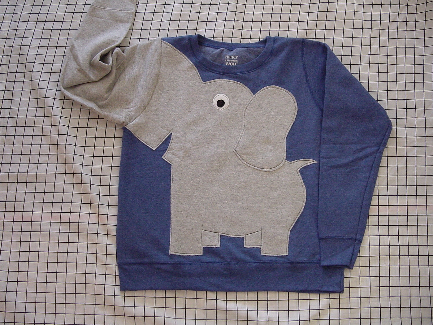 Elephant Trunk sleeve sweatshirt sweater jumper LADIES L Bright Blue