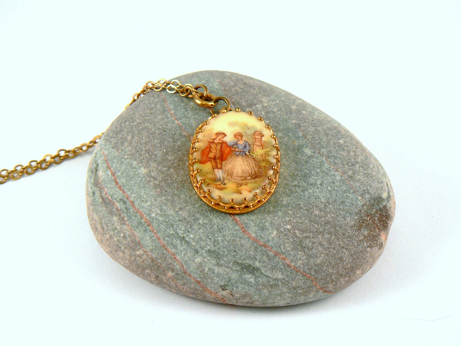 Vintage portrait pendant necklace
