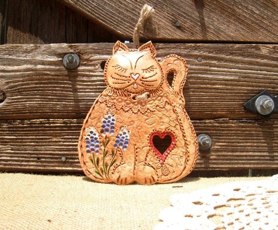 Bluebonnet Prairie Kitty Cat Wall Art / Farmhouse Decor / Cottage Decoration / Gift idea