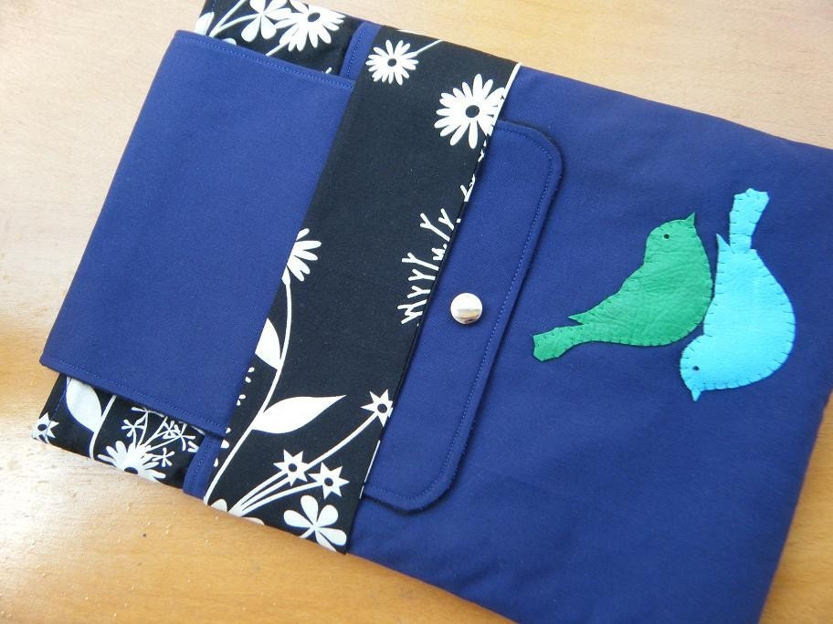 13 inch Macbook laptop sleeve--laptop case-Jumbo Daisy on Navy blue accented with green and blue leather birds-Also in sizes 11, 15 or 17