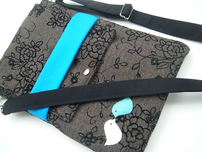 NEW-13inch macbook laptop sleeve-laptop case-laptop cover-Midnight kisses accented witt blue band-Also availabe in sizes 11, 15  and 17