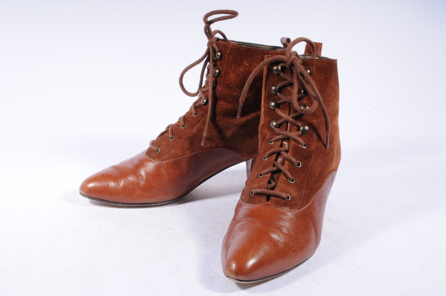 Short Bootie Woman Size 7