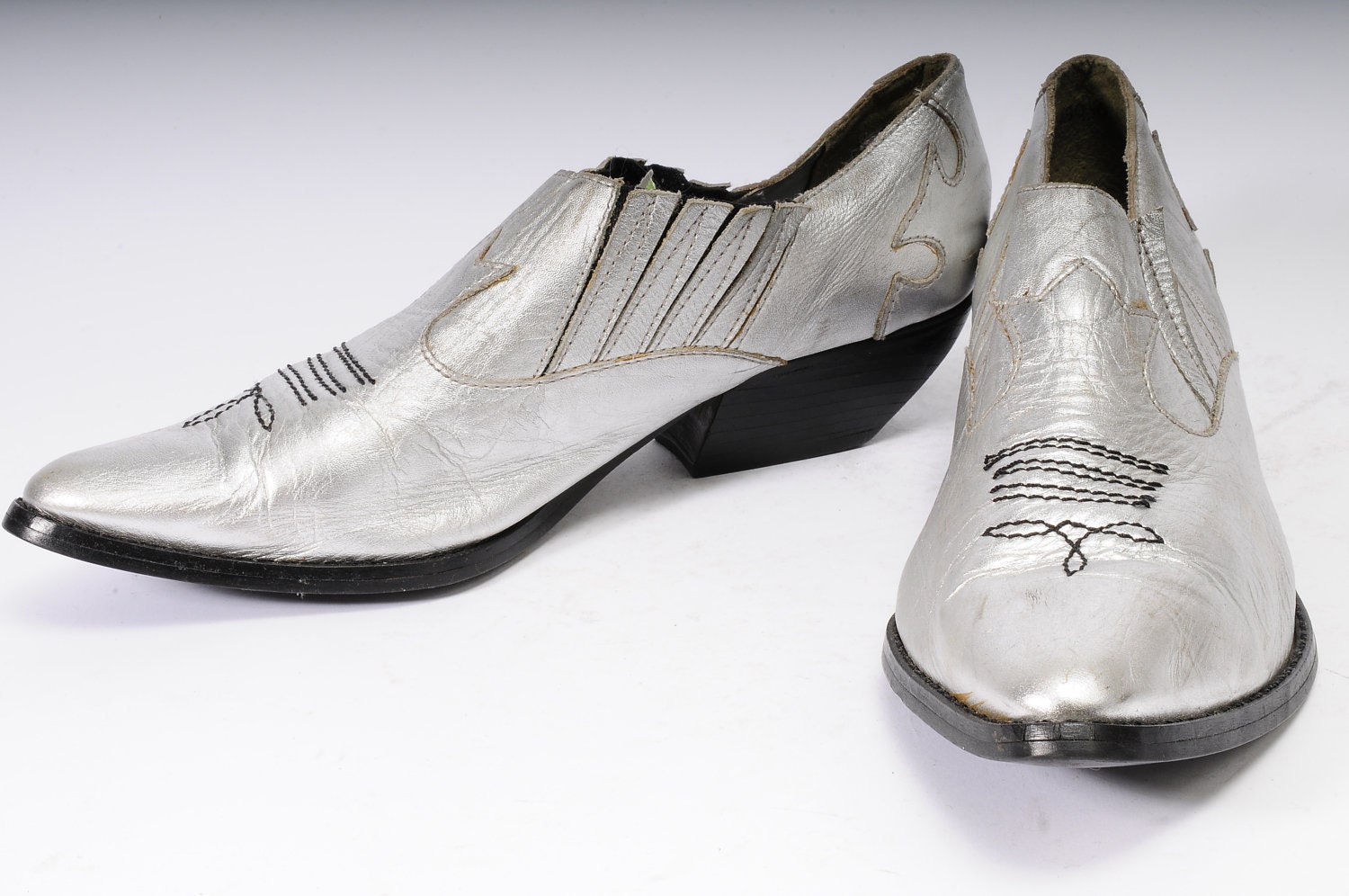 Silver cowboy boots Size 9