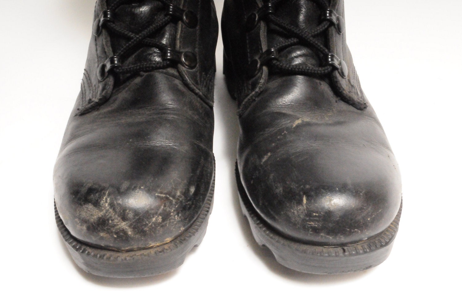 Black Combat Boot Size: 6 .5 Womens