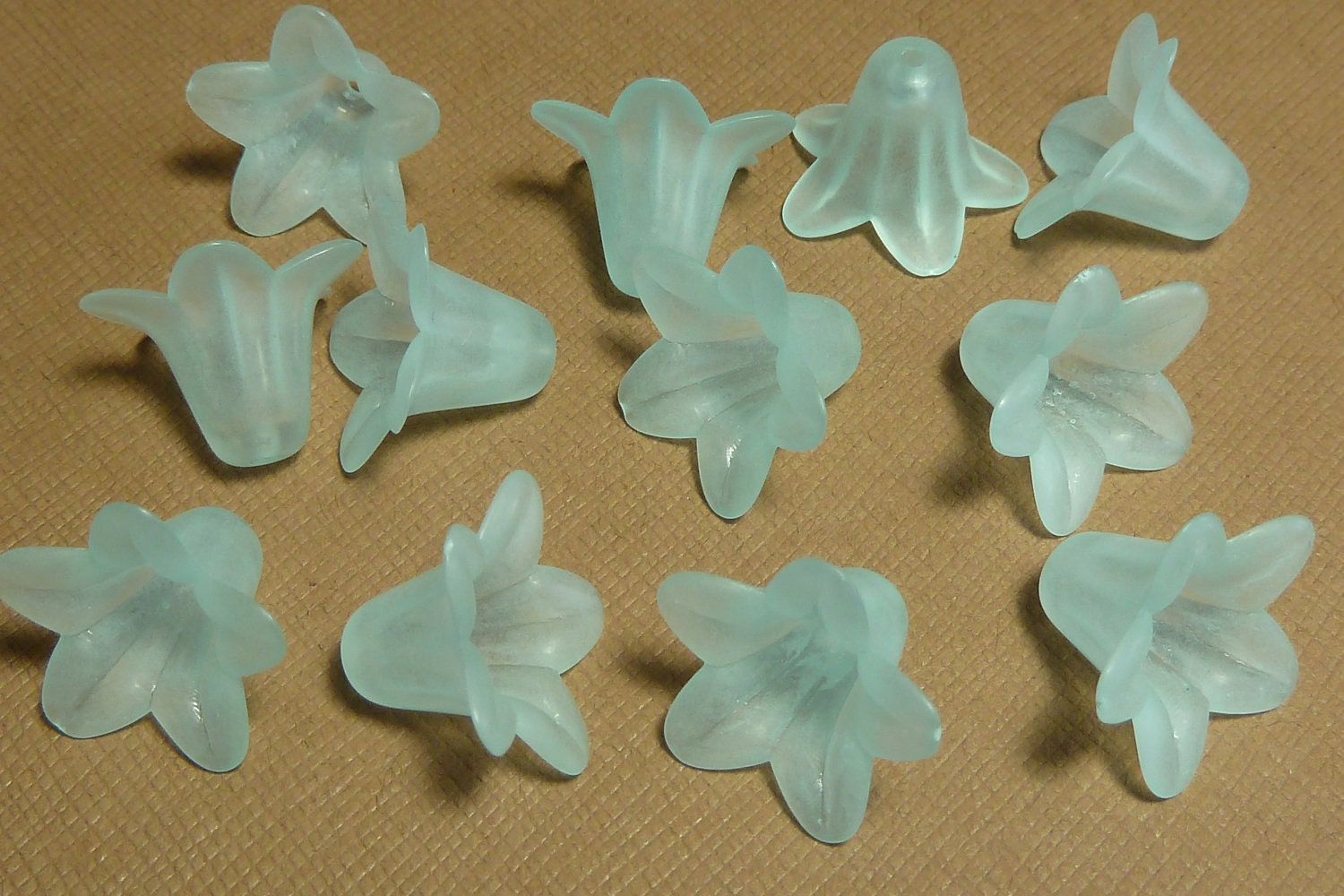 SALE 6 Lucite Frosted Lily Flower Beads - Aqua - 18mm