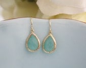 Mint Earrings Gold Drops, Tiffany Blue Glass Teardrop, Bridesmaids Jewelry, Bridal Jewelry, Tiffany Blue Wedding