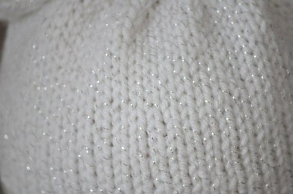 All girl sparkly bow-top beanie