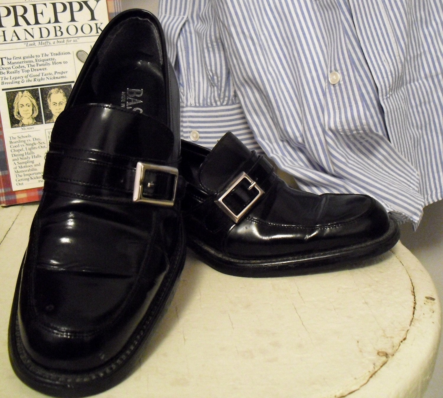 Vintage Bass Black Loafers