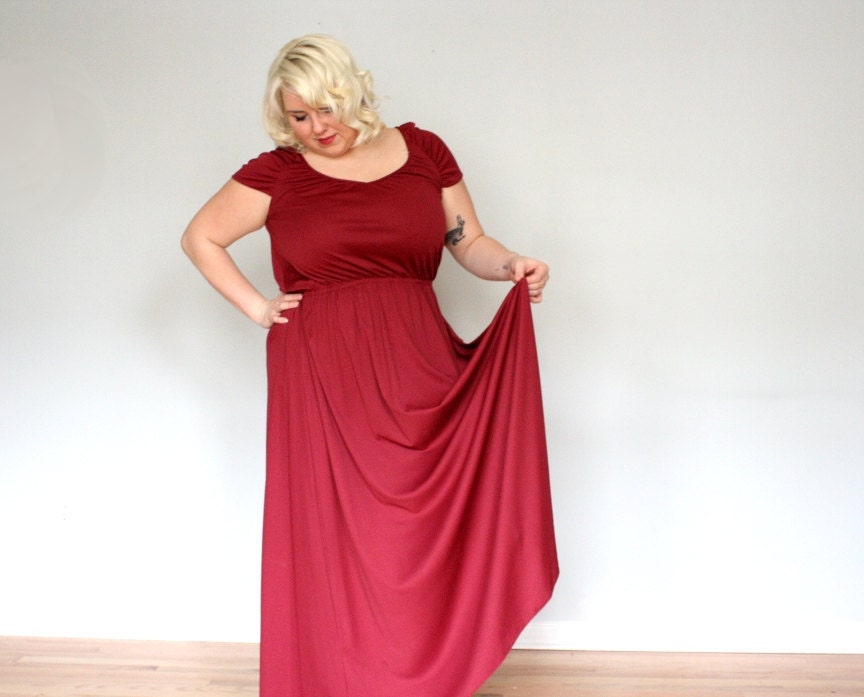 Isn't it Romantic- Red Plus size vintage Dress- Gown