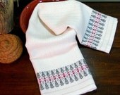 E145 Handwoven Christmas Table Runner or Dresser Scarf