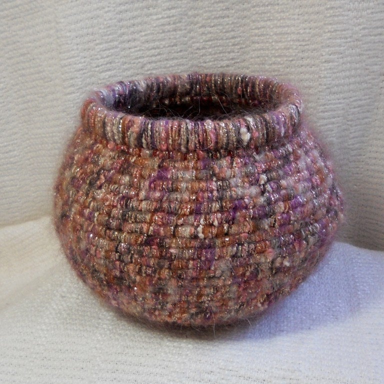 E154 Coiled Basket