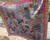 Lap quilt made of Garden Flowers