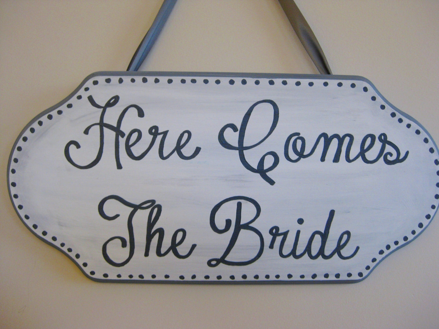 Here Comes the Bride, painted wood sign- for ringbearer or flower girl- 9"x19" with ribbon