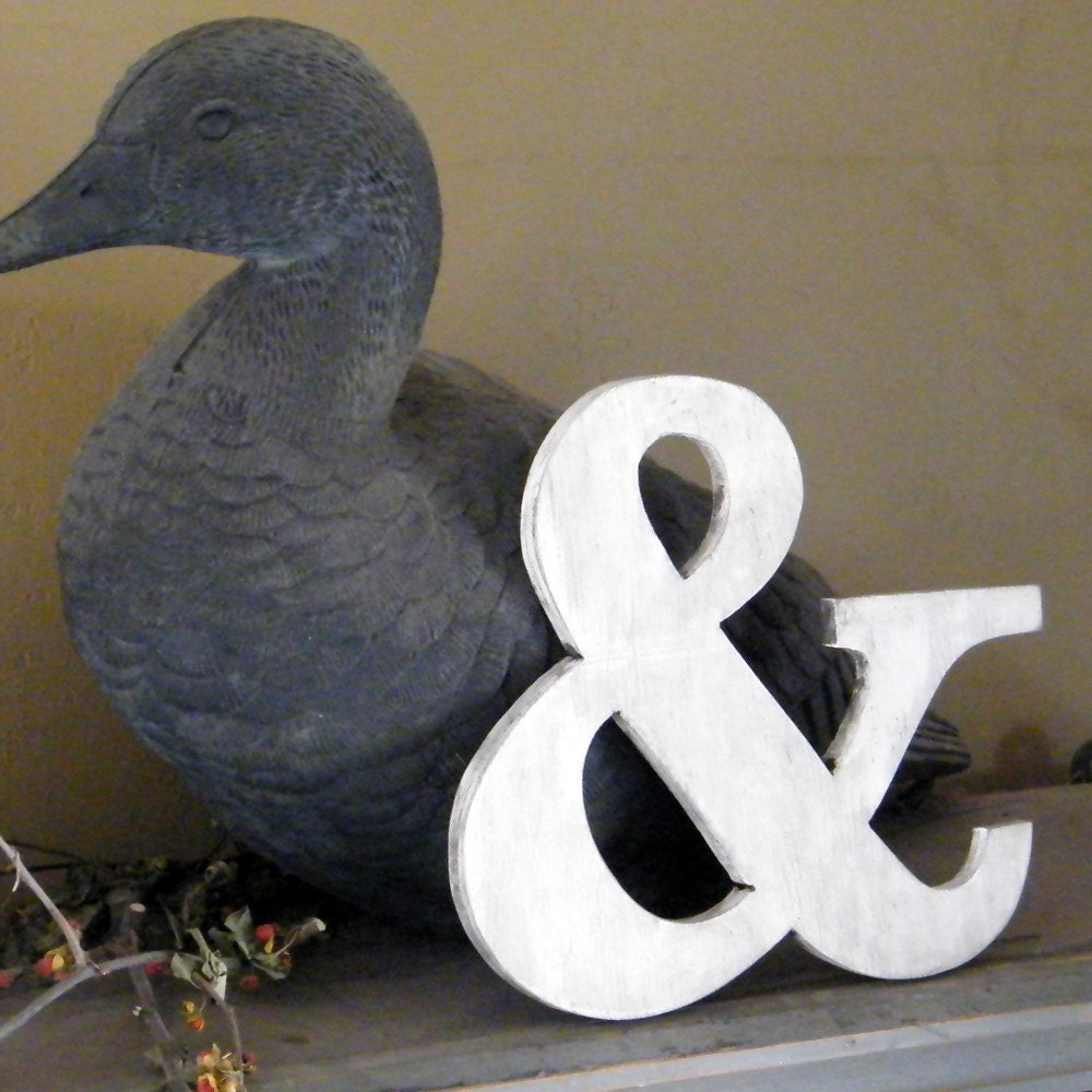 Ampersand (&) Wood Sign Wedding Photo Prop White Shabby Chic