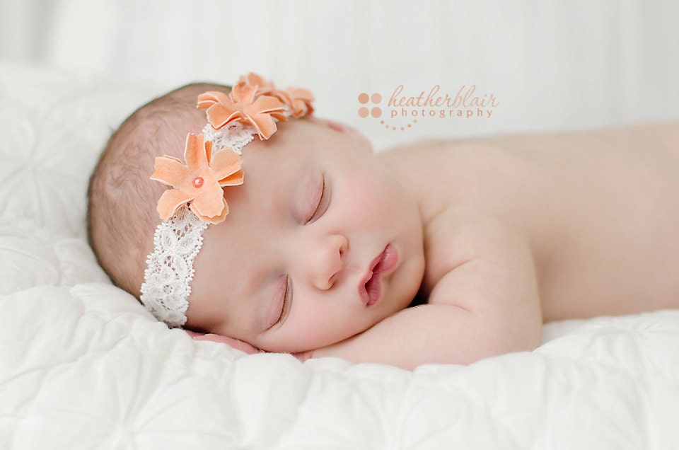 Simple Flower headband - Triple blossoms on lace - Three piece set