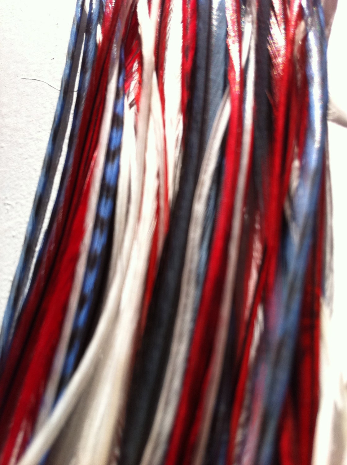 Feather Extensions - Independence Collection (Red White and Blue) Salon Grade- 3 Feathers made into 1 Extension:Free clip or micro link
