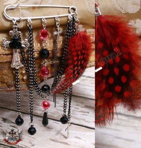 EGL Lolita Dotted Feather Brooch Kilt Pin J