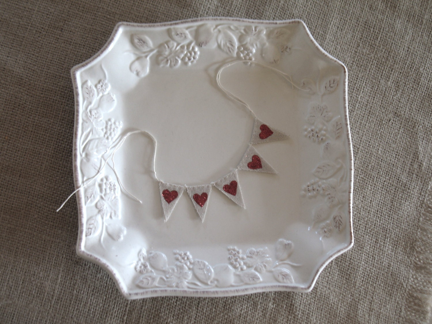 Valentine cake bunting, red heart glittter cake topper, cake bunting,