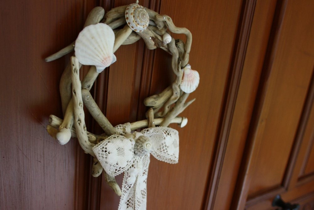 coastal decor wreath...driftwood...seashells... lace ribbon...mediterranean decor...beach decor...spring wreath...front door decoration