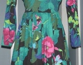 Vintage 80s Sexy Hawaiian Nights Hibiscus Flower Necklace Dress So Unique S