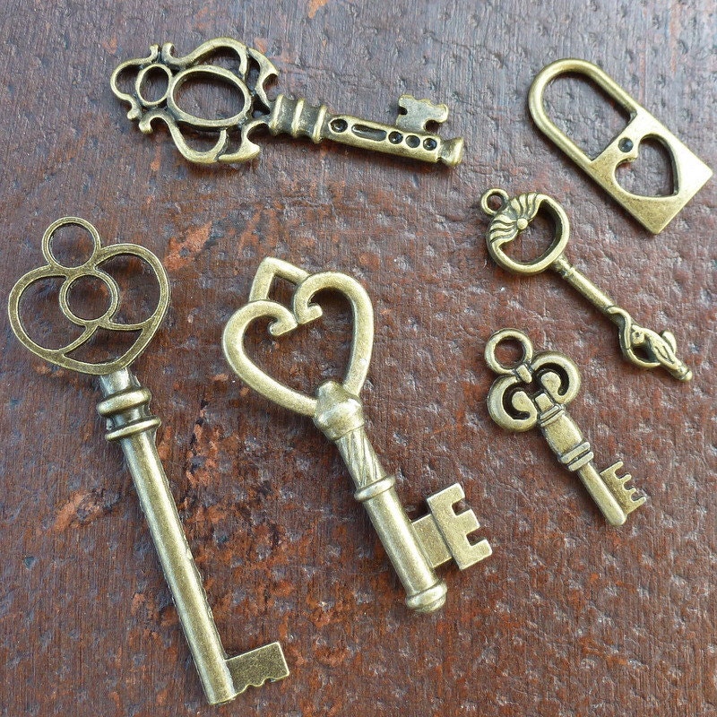 Wholesale Lot 6pcs Steampunk Victorian wholesale antique bronze skeleton key pendant charm necklace Alice in Wonderland 15 jewelry