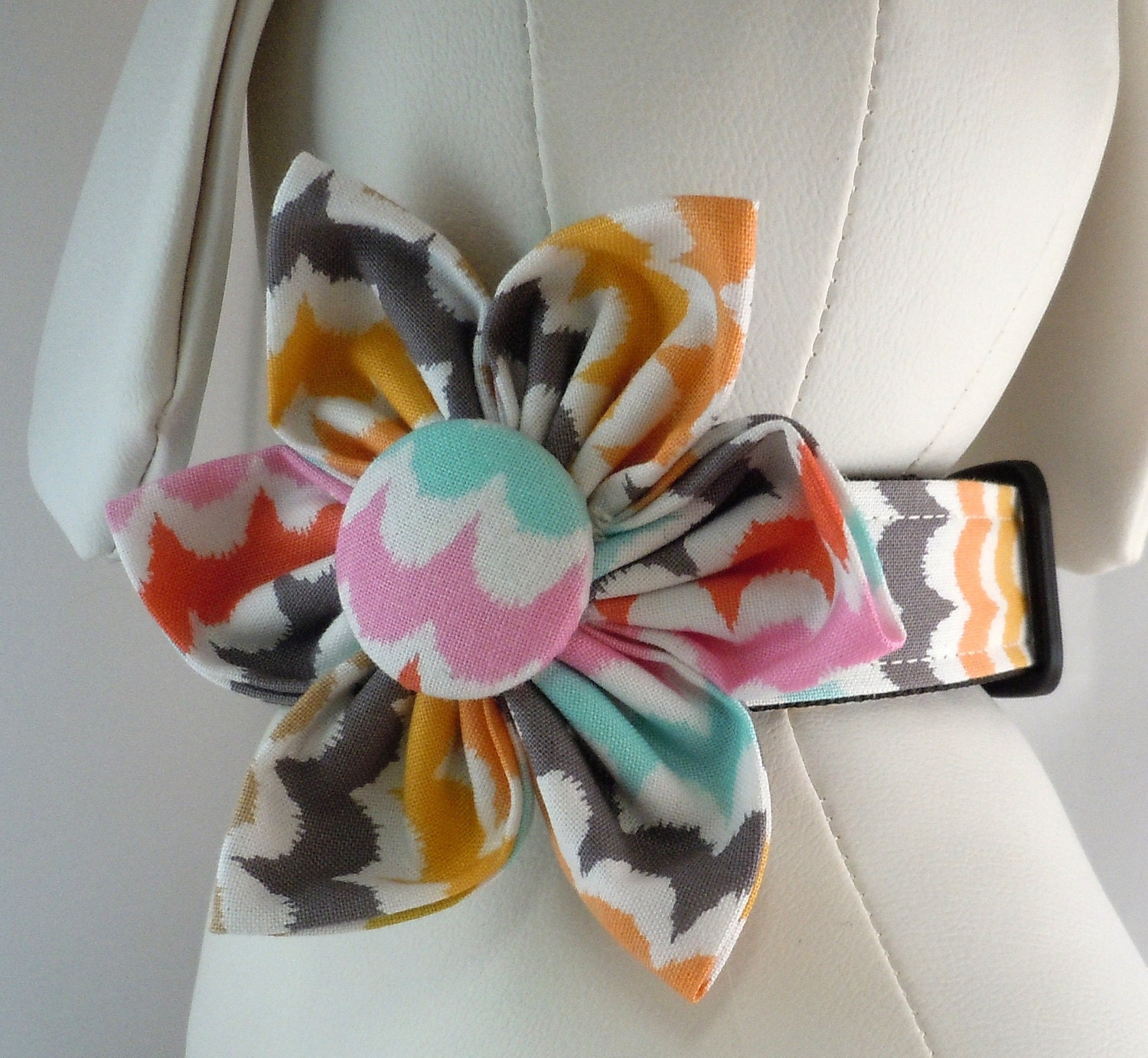 Dog Collar - Dog, Martingale or Cat Collar - All Sizes - Spa Scallops/Geo