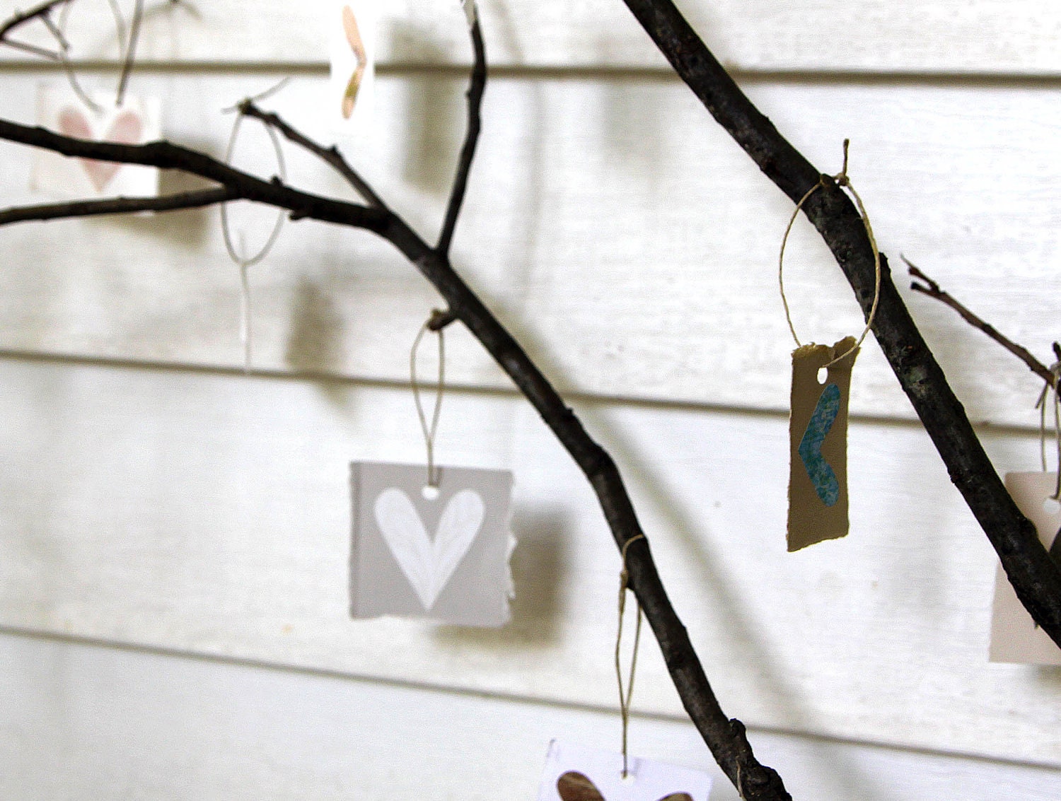 alternative guest book- 50 wish tree cards