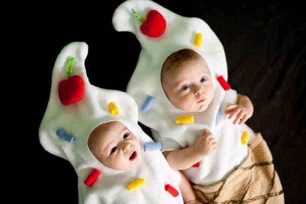 Cute Baby Ice Cream Cone with sprinkles Costume - Sizes 0-3 and 3-6 months - Great Photo Prop - Custom
