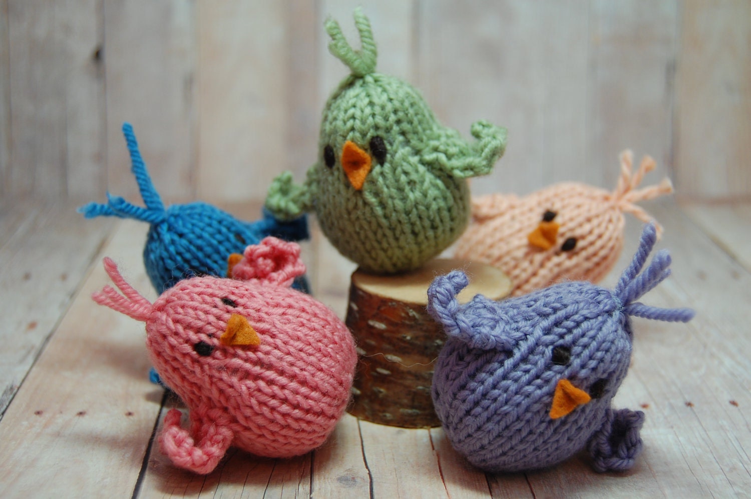 Birds - Chicks - Knit Bird Toy - Christmas Holiday Ornament - Waldorf - Plush - Natural Fibers - Pastel