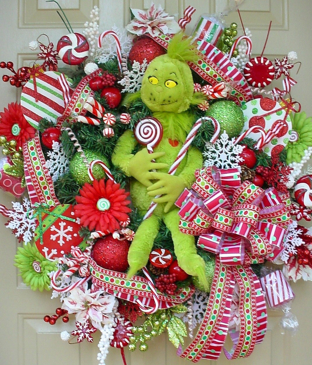 Who Stole Christmas-Grinch Holiday Christmas Wreath-Bright Colorful-Candy-Snowflakes-Free Shipping