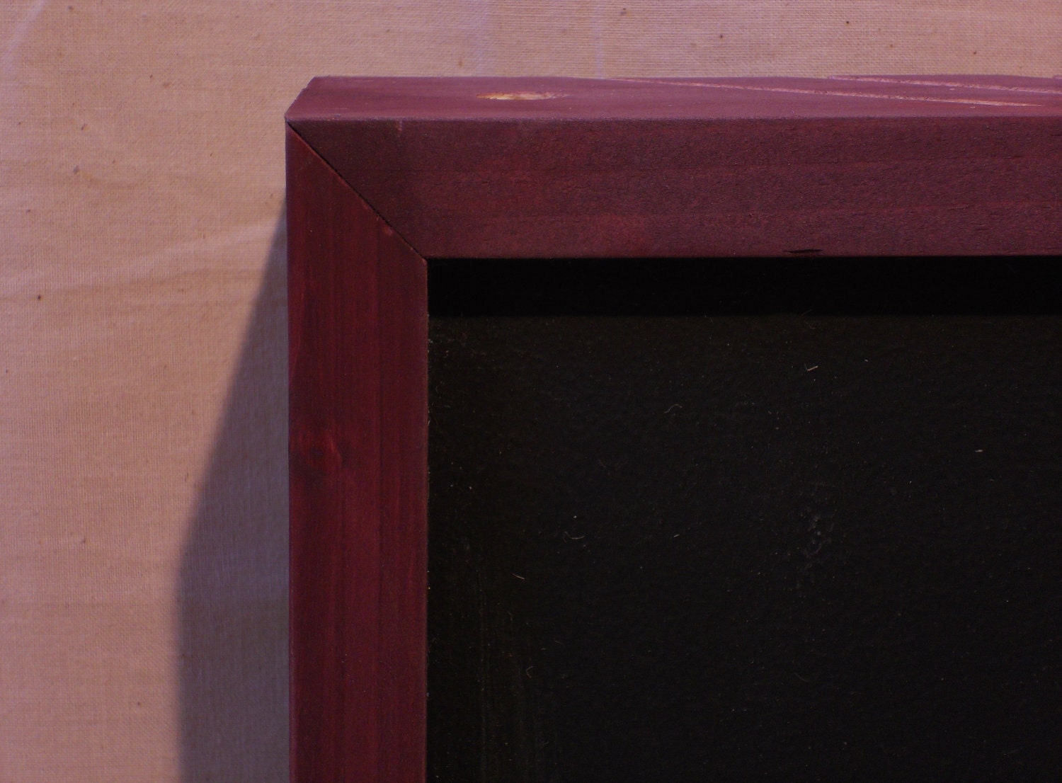 Festive knife holder with intergrated chalk board