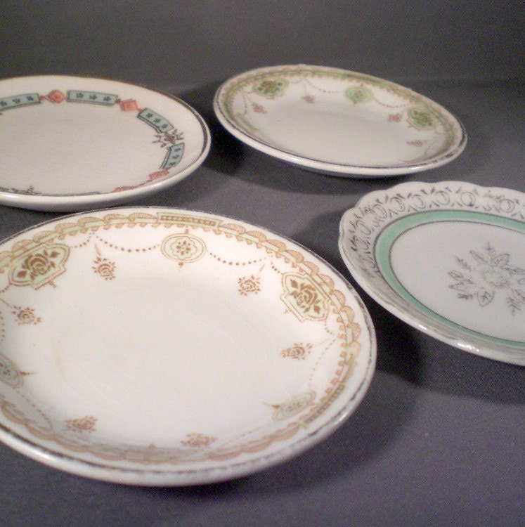 Vintage Cottage Chic Serving Dishes Butter Pats Table Ware China Set Of 4