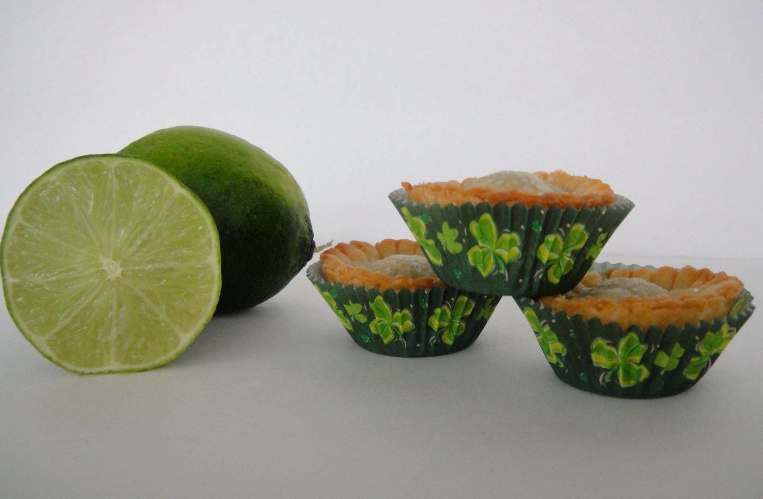 Key Lime Pie, Mini Pies, Pie Bites (12)