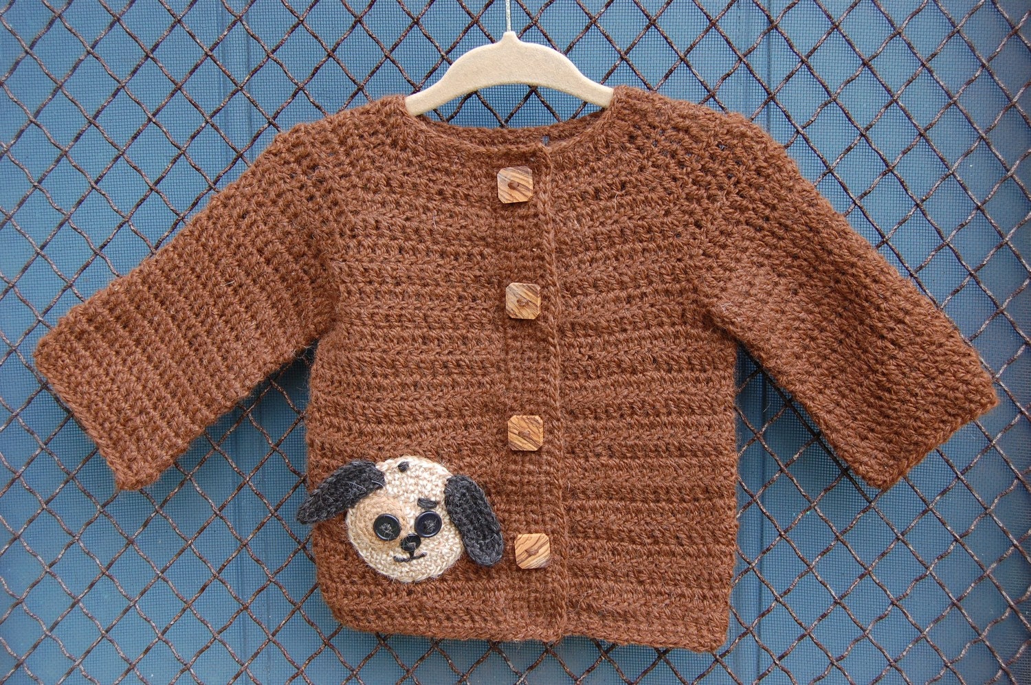 Undyed Alpaca Baby Sweater with Puppy Motif