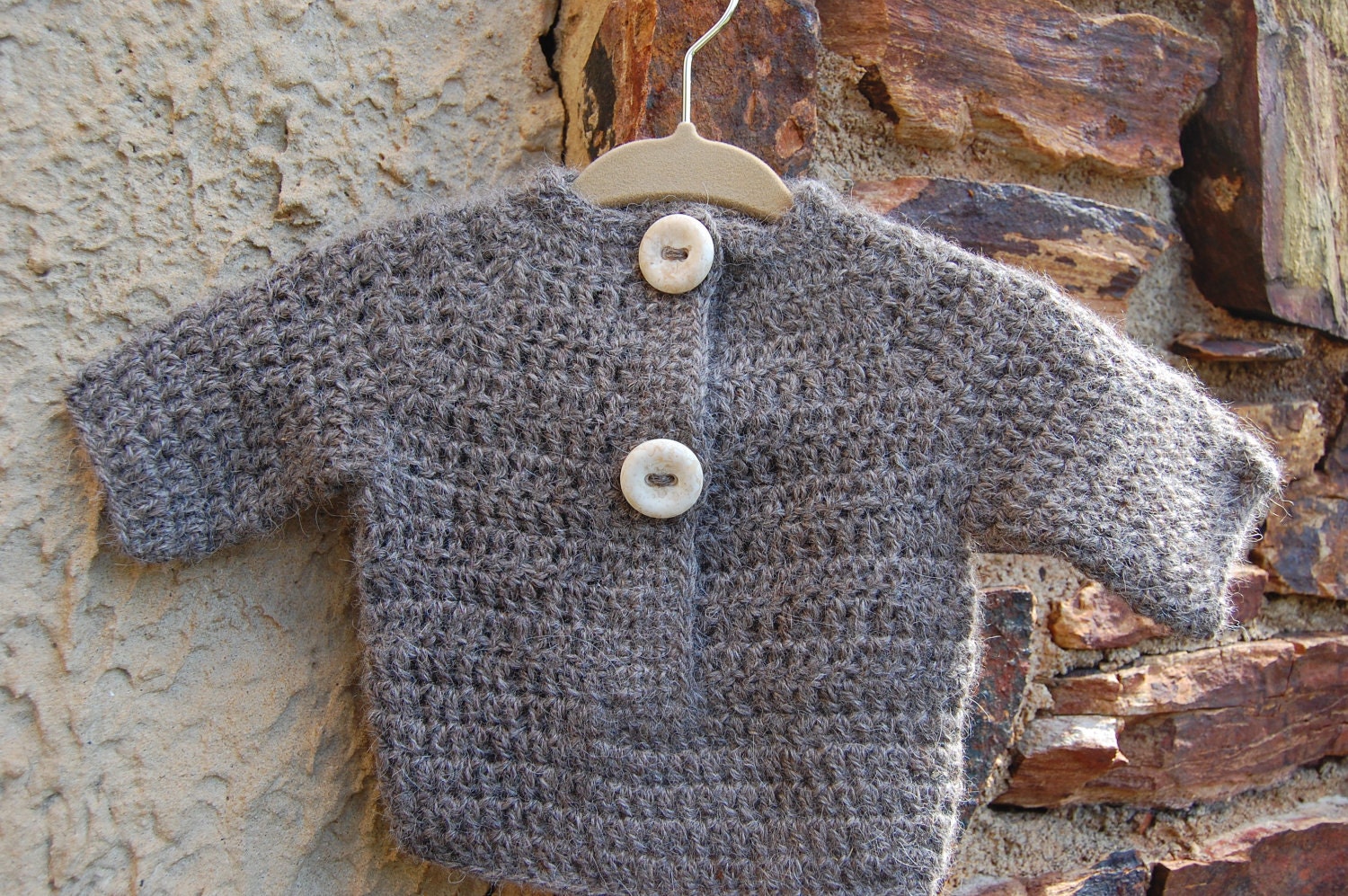 Pullover Henley Sweater for Baby in Natural Undyed Alpaca size 6-9 months