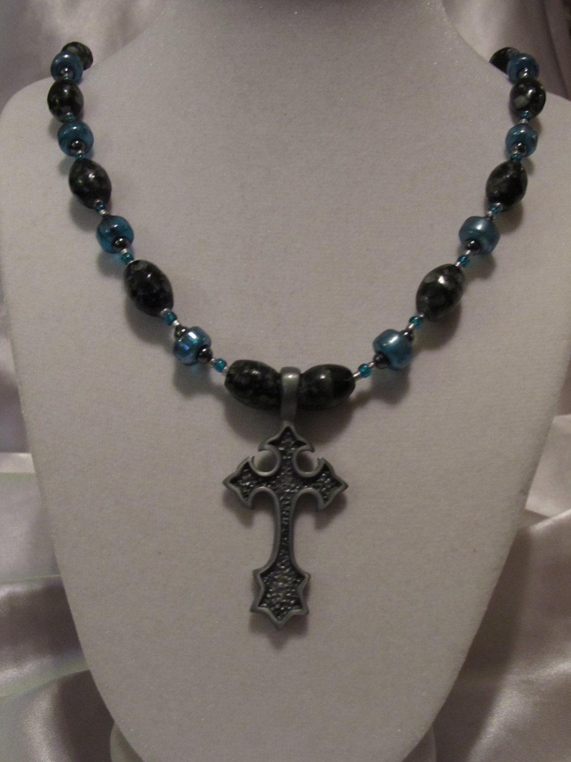 Faith based cross necklace