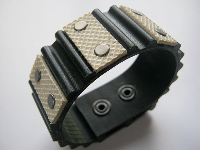 Cam belt Cuff Bracelet (B&W)
