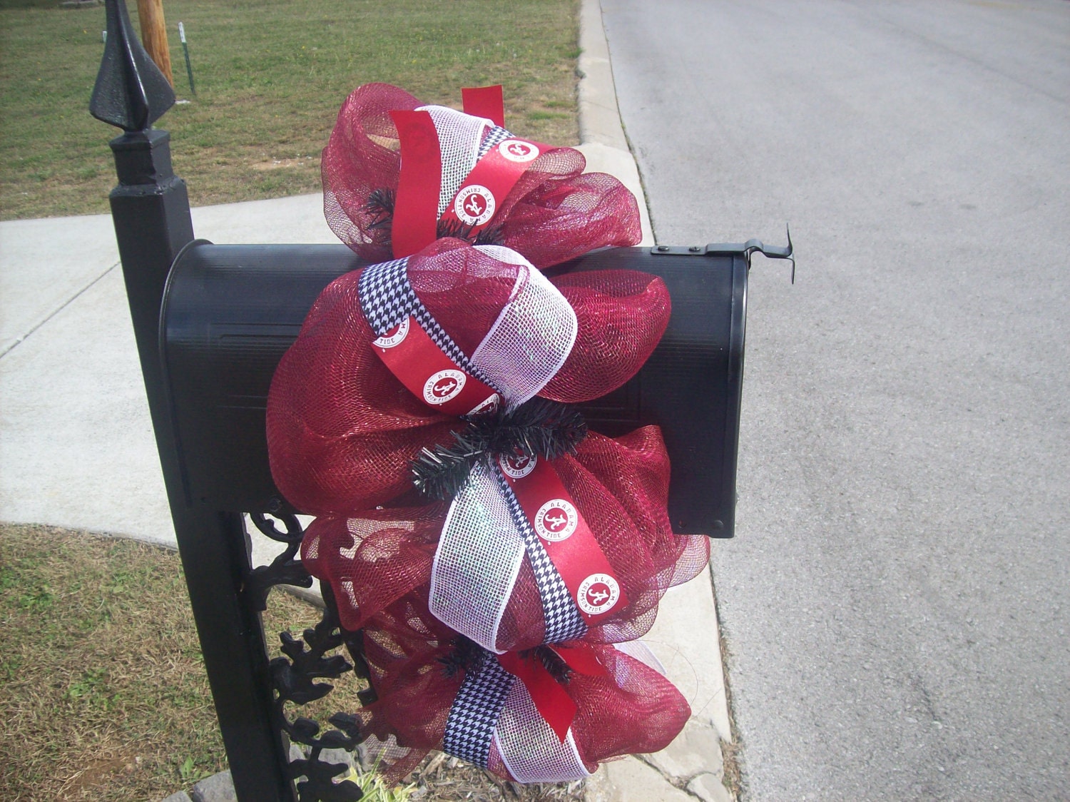 Deco Mesh Alabama Mailbox Swag By Lilmaddydesigns On Etsy