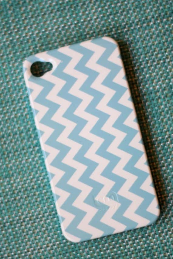 NEW - Chevron iPhone 4G Case in Pool