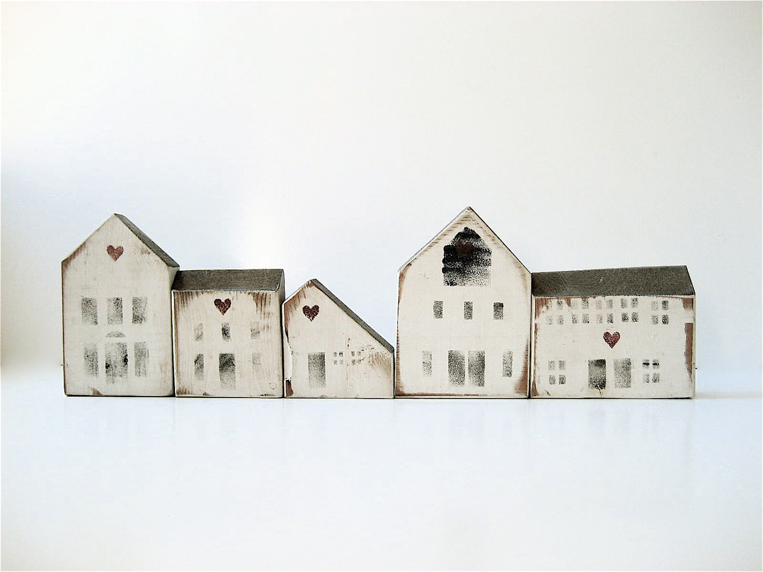 R E S E R V E DFive Vintage Wooden House Blocks