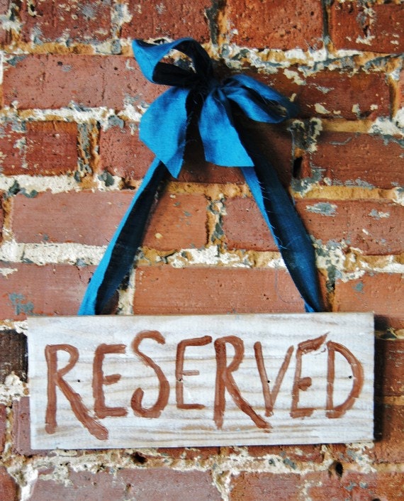 Reserved listing for MODERNVINTAGEMARKET