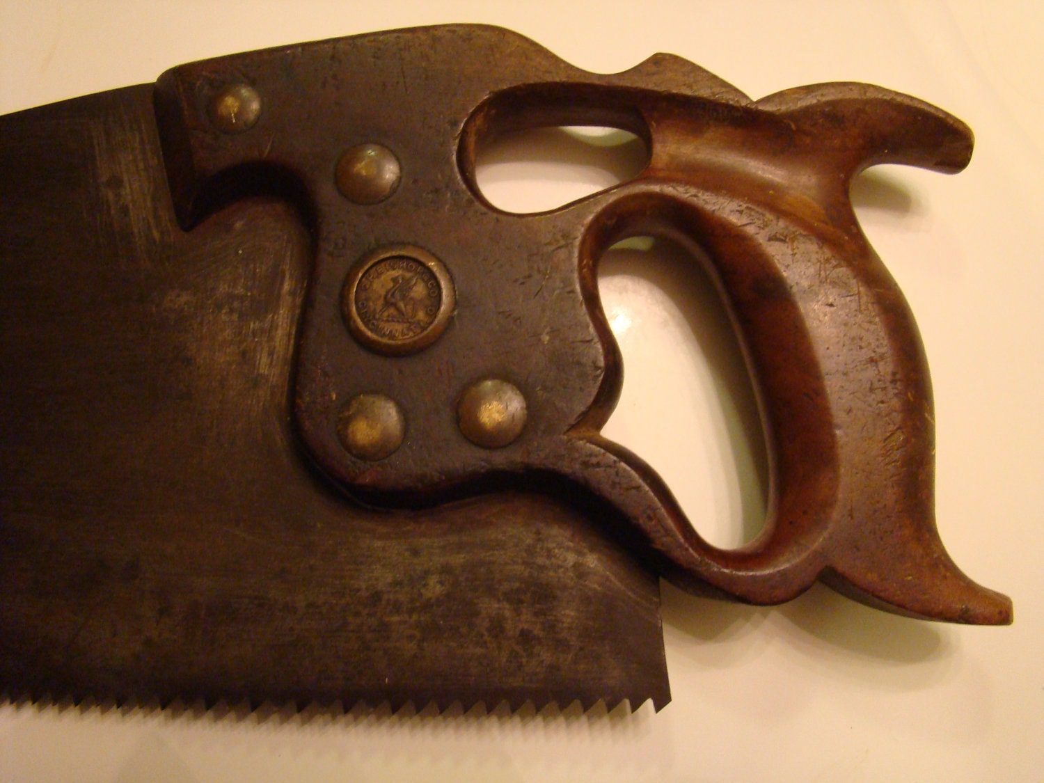 Vintage thumb hole hand saw by
