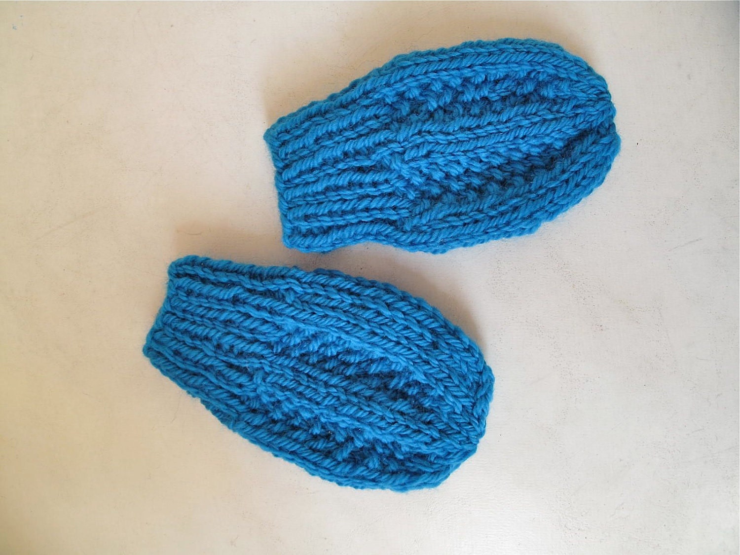 Breakwater Baby Mitts (made to order)